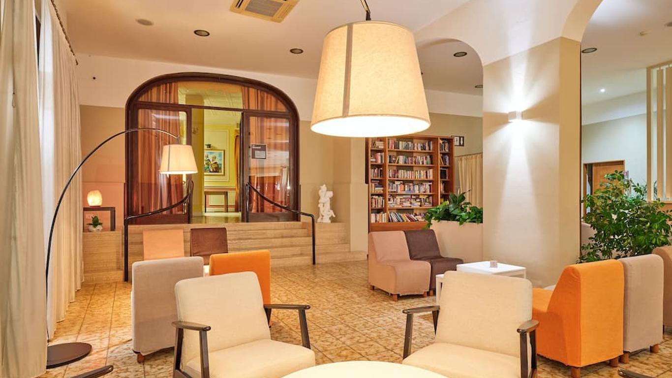 Hotel Bisesti S