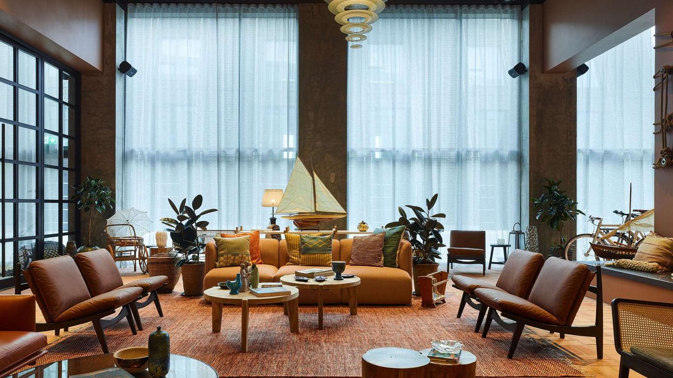 25hours Hotel Paper Island