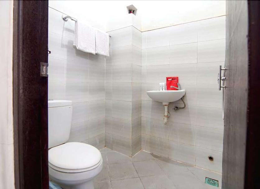 Bathroom Photo