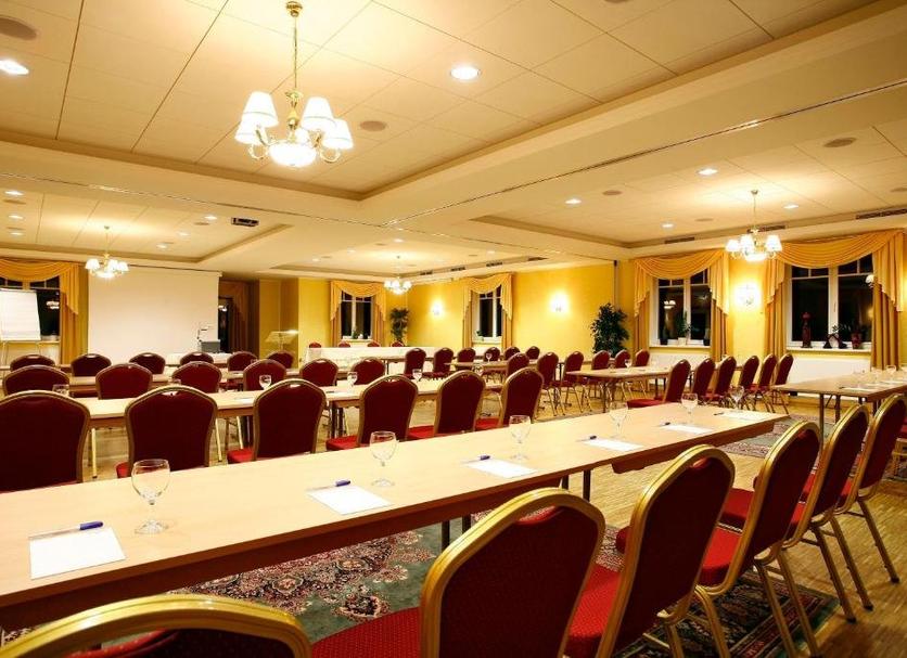 Conference room Photo