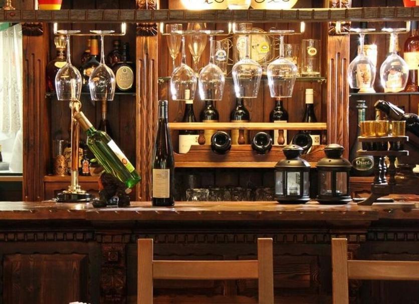 Bar Photo