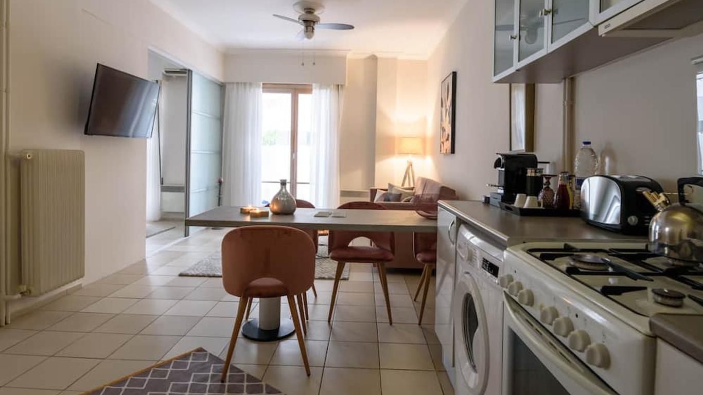 Acropolis Exclusive Studio