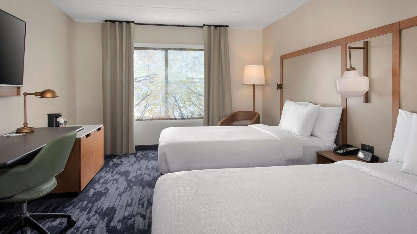 Fairfield Inn Marriott Rochester Airport