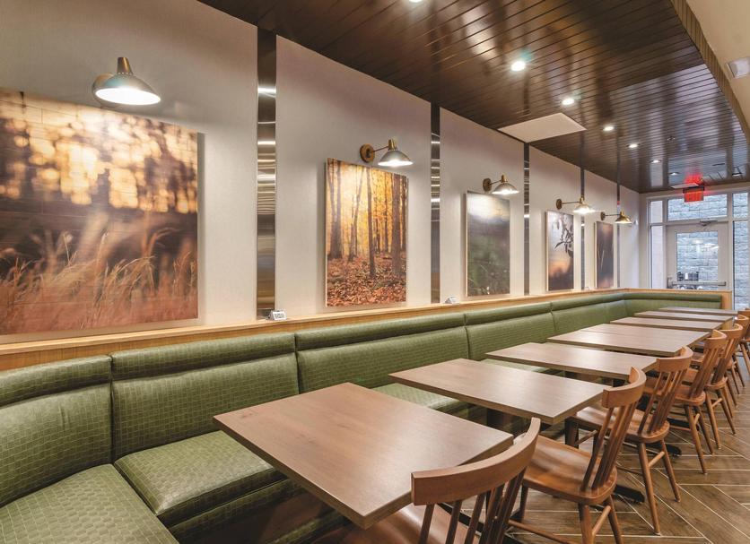 Restaurant Photo