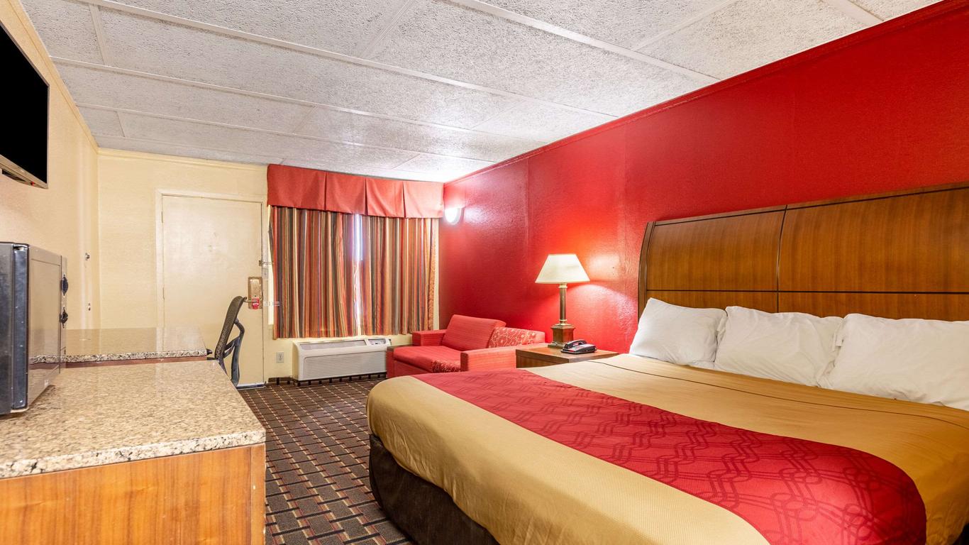 Econo Lodge Charlotte Airport Area