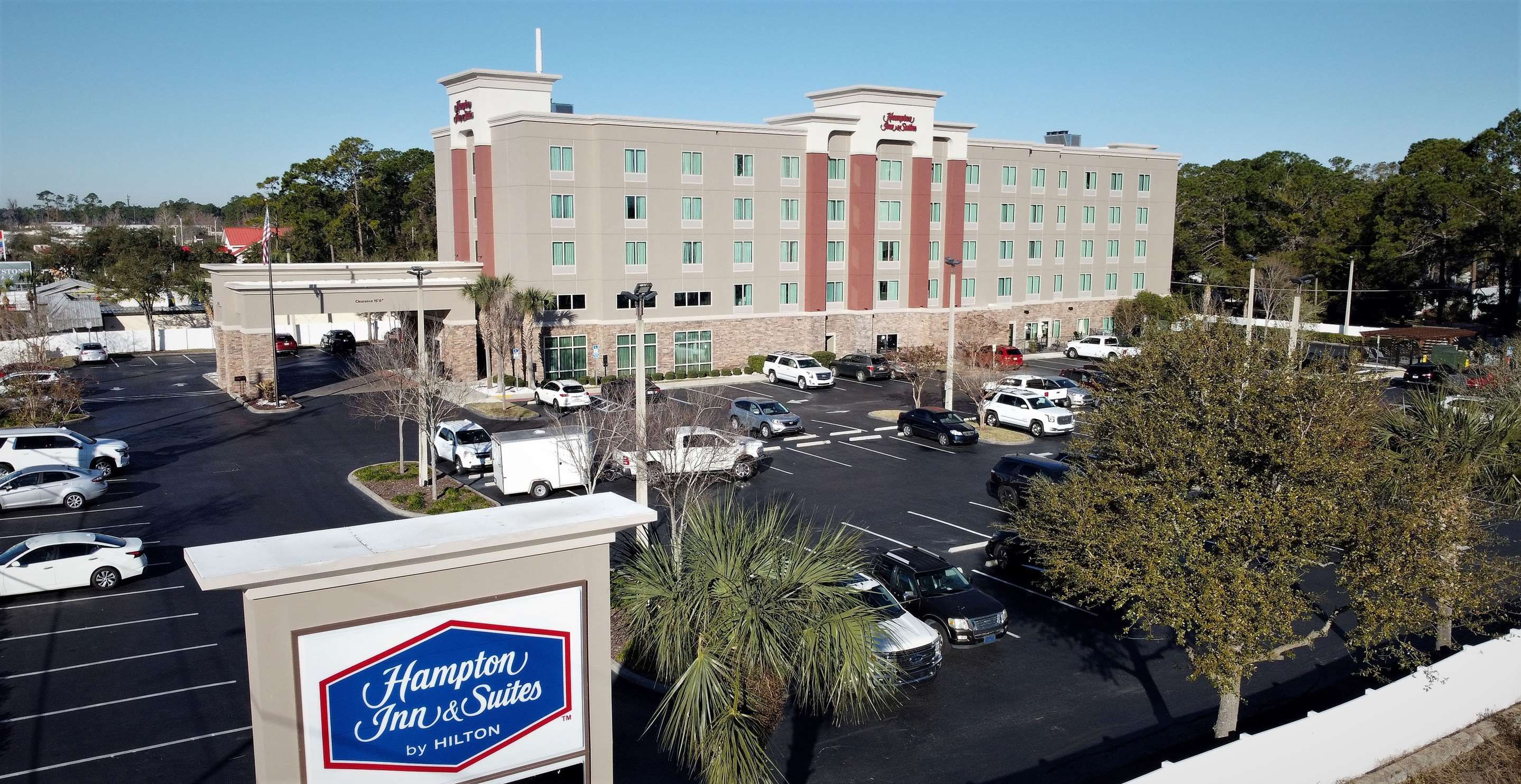 Hampton Inn & Suites Jacksonville - Beach Blvd/Mayo Clinic from $118.  Jacksonville Hotel Deals & Reviews - KAYAK