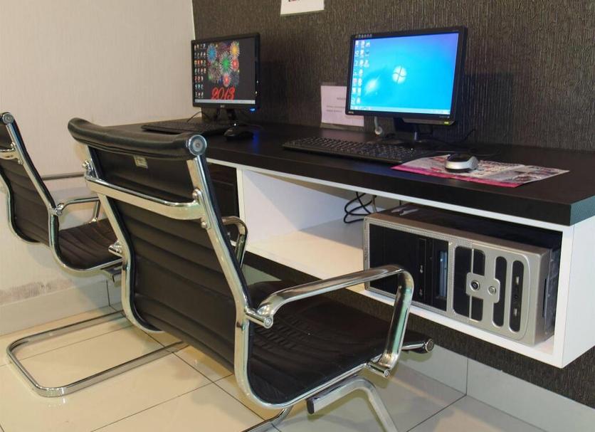 Business center Photo