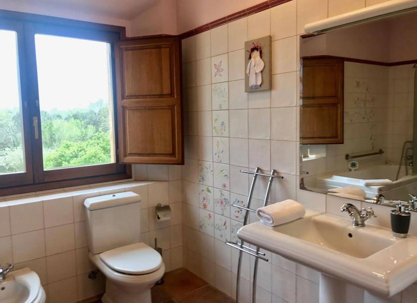 Bathroom Photo