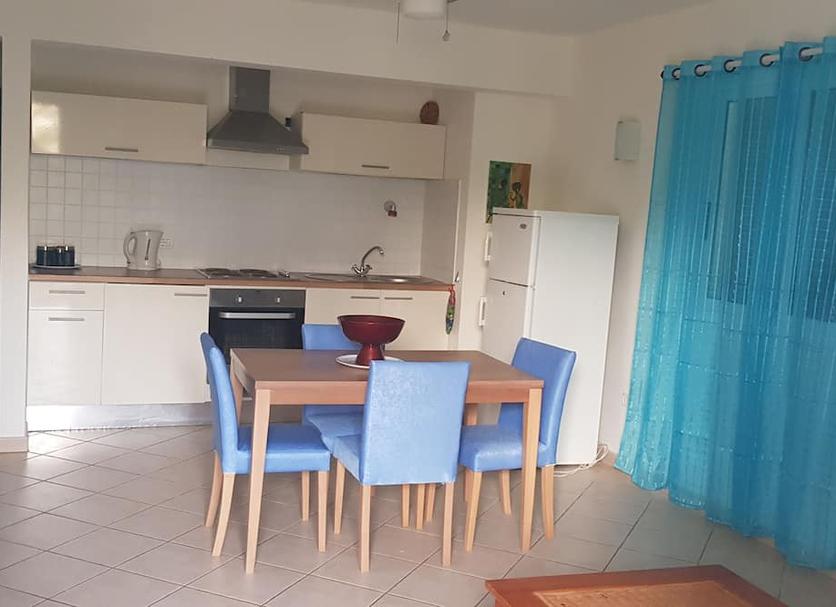Kitchen Photo