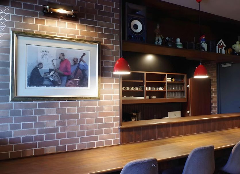 Bar Photo