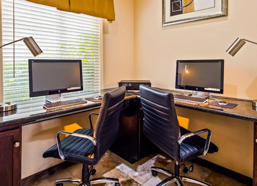 Business center Photo