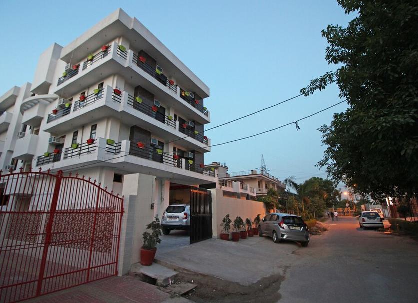 Building Photo