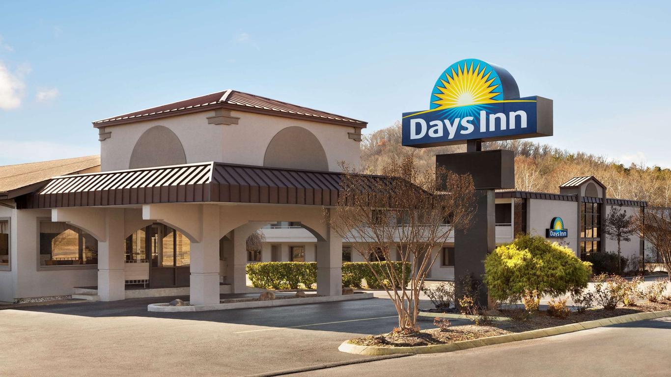 Days Inn by Wyndham Oak Ridge Knoxville