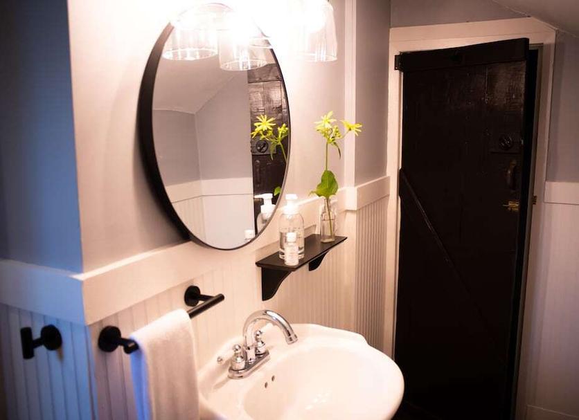 Bathroom Photo