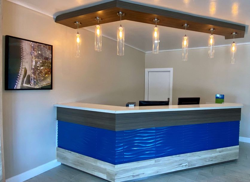 Front desk Photo