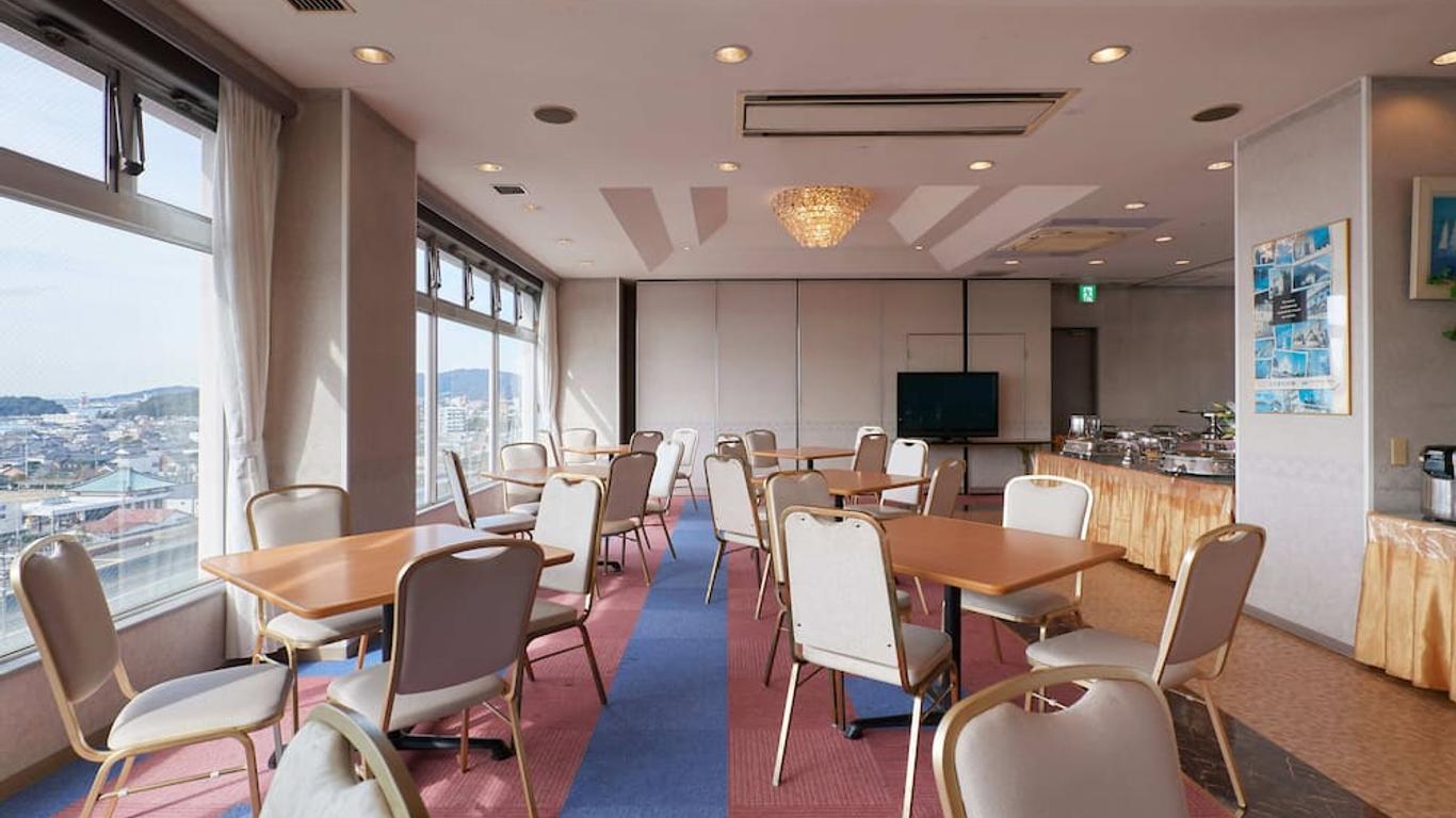 Gamagori Hotel