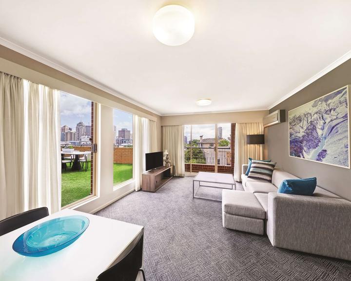 Adina Apartment Hotel Sydney Surry Hills From 122 Sydney Hotel Deals Reviews Kayak