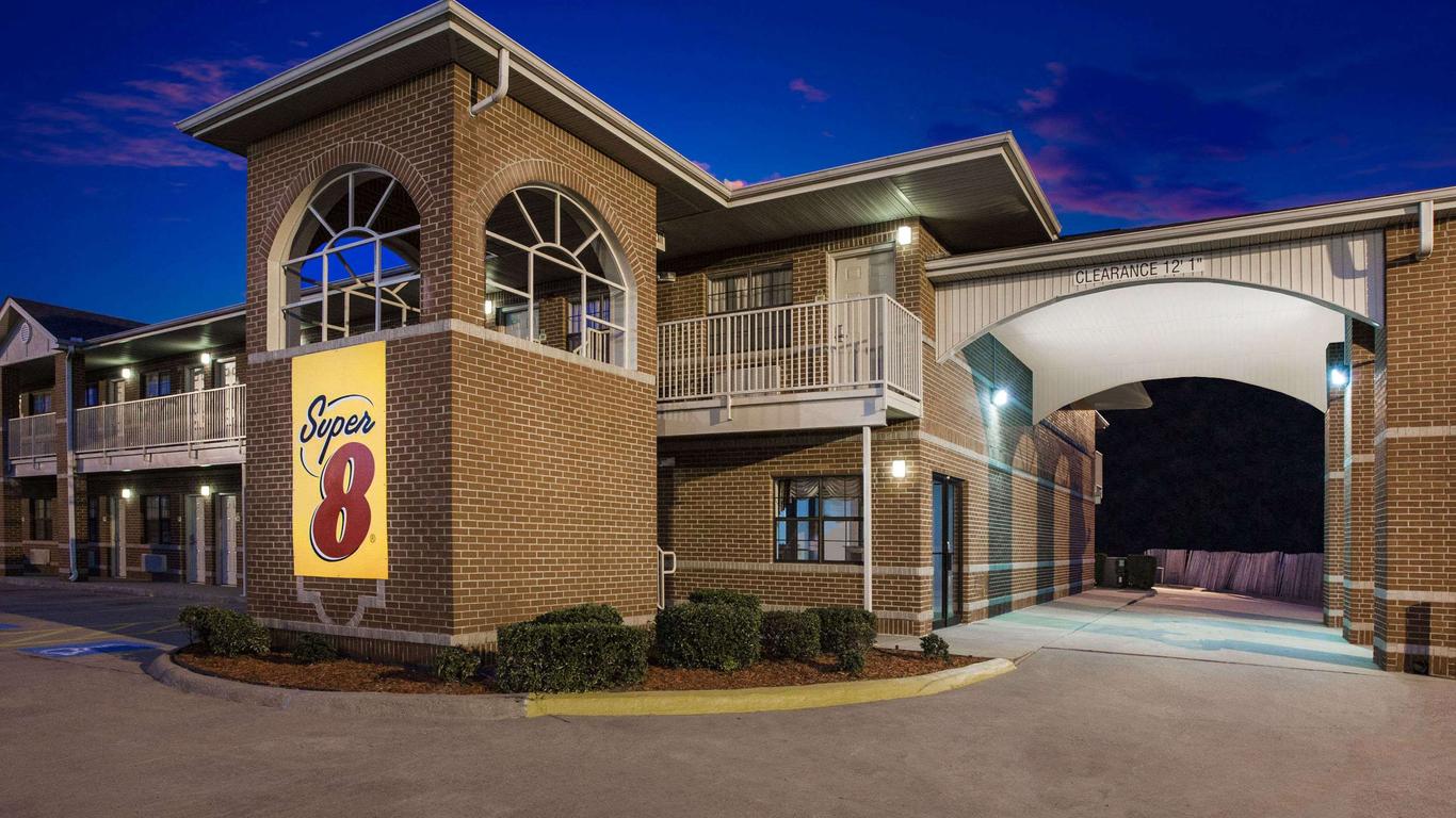 Super 8 by Wyndham Cabot