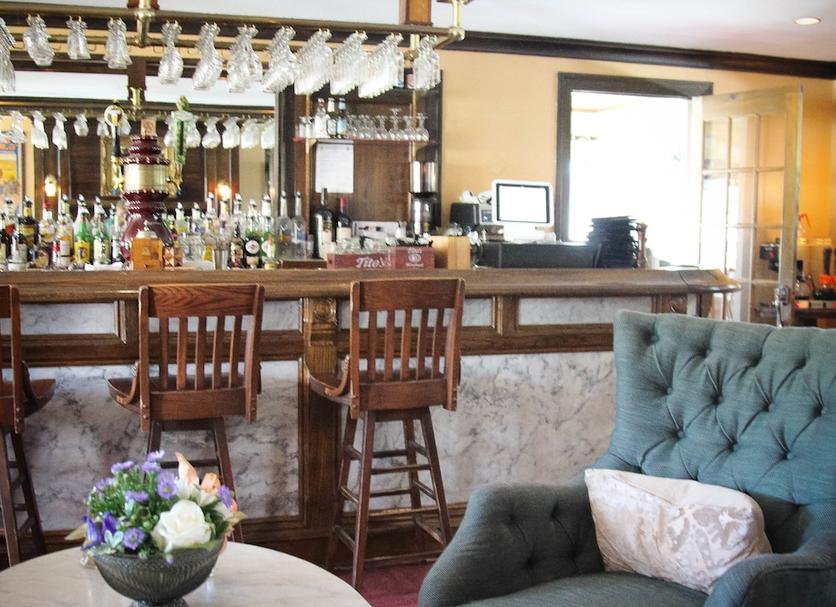 Bar Photo