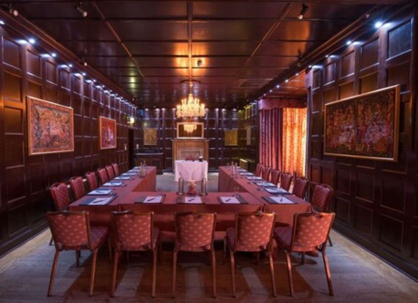 Bartley Lodge Hotel Southampton meeting room with long conference table and chandelier