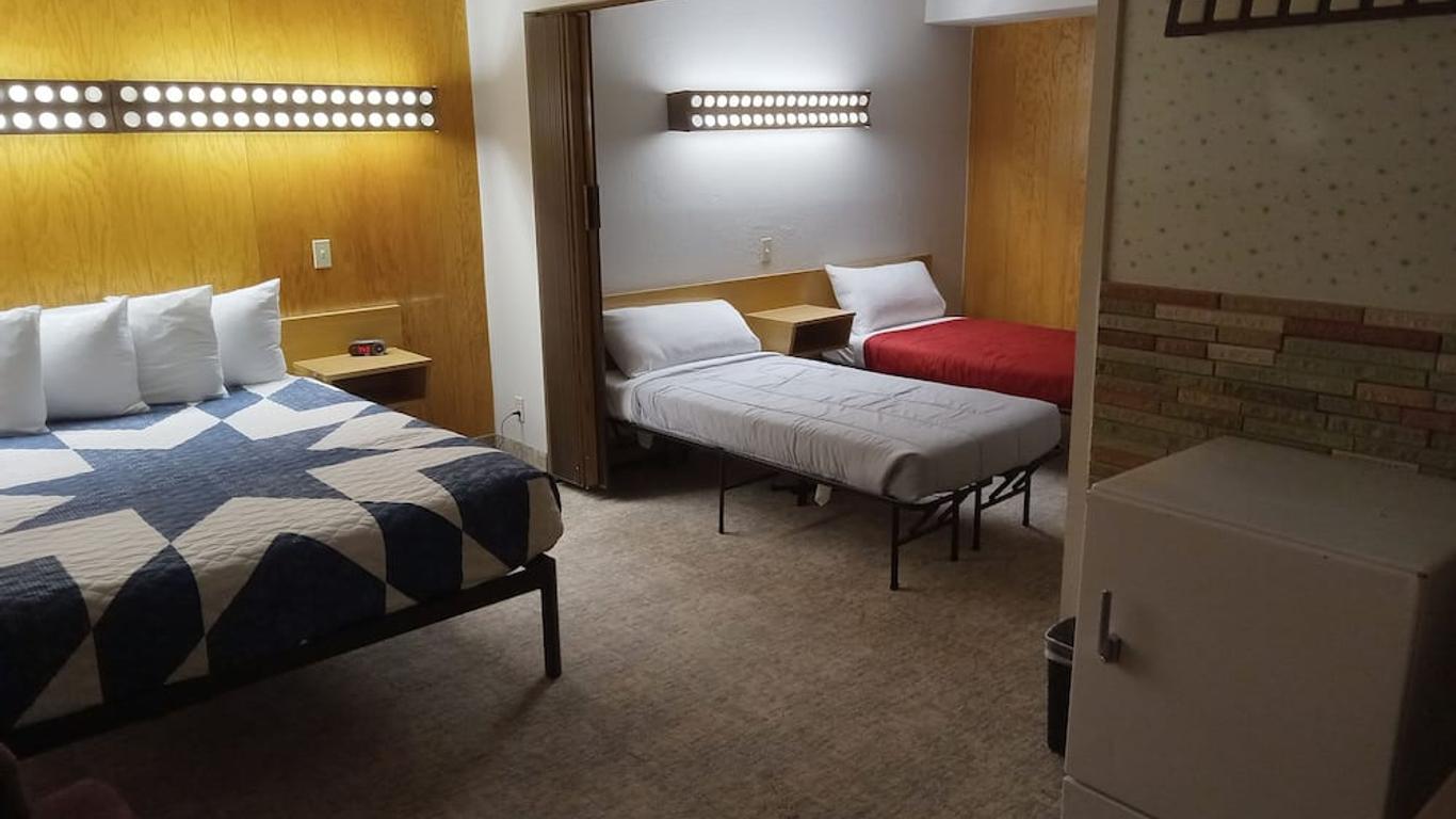 Siesta Motel