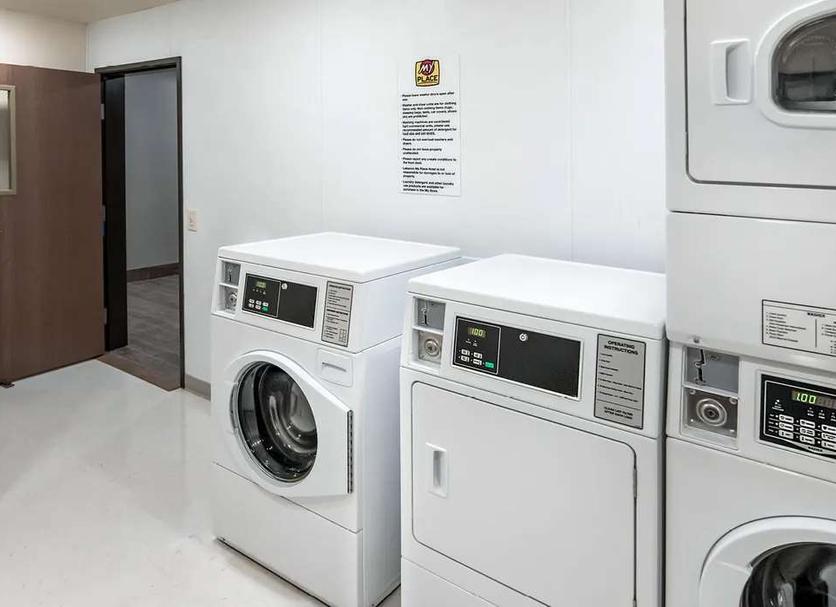Laundry facility Photo