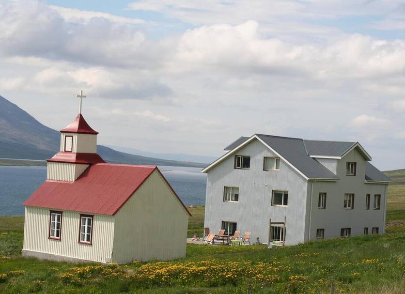 Building Photo