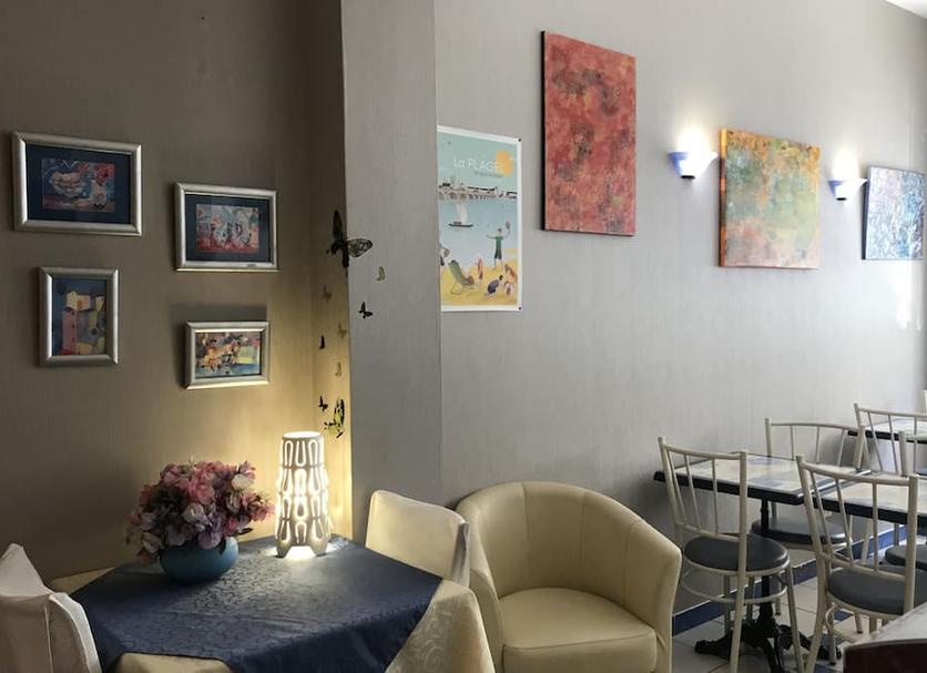 Restaurant Photo