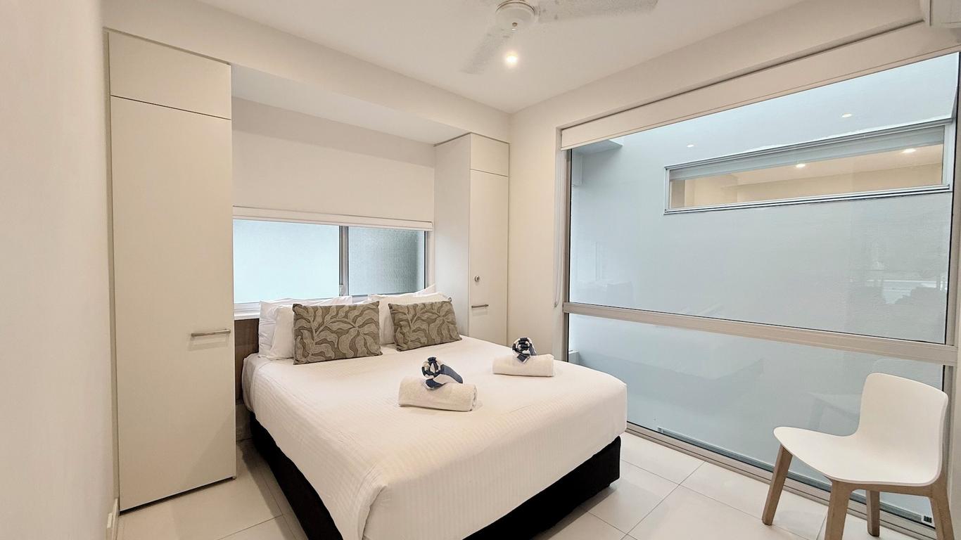 Pool Resort Port Douglas
