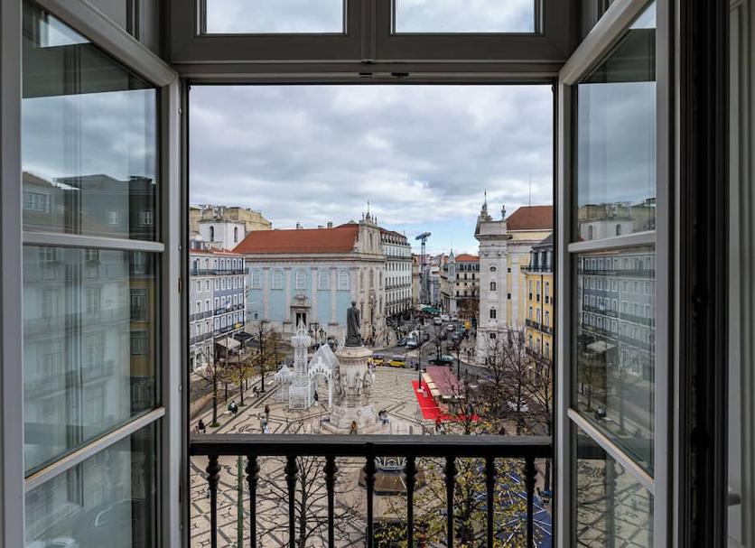 Balcony Photo