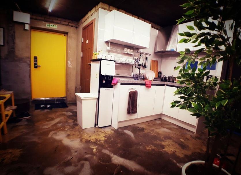 Kitchen Photo