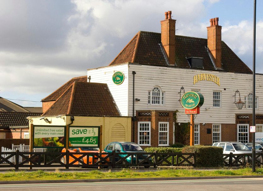 Premier Inn Birmingham - Great Barr/M6 J7 exterior with roadside parking and pub-style facade in Birmingham