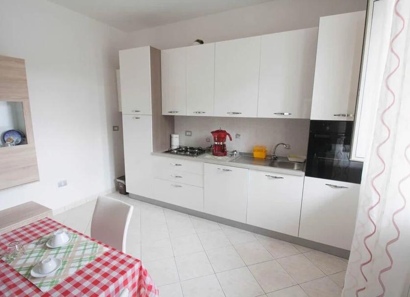 Kitchen Photo