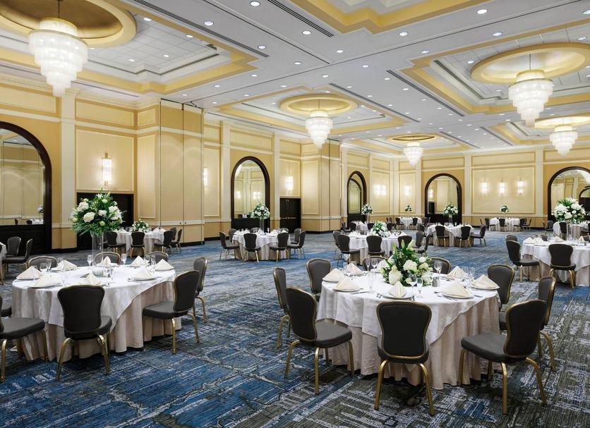Banquet hall Photo