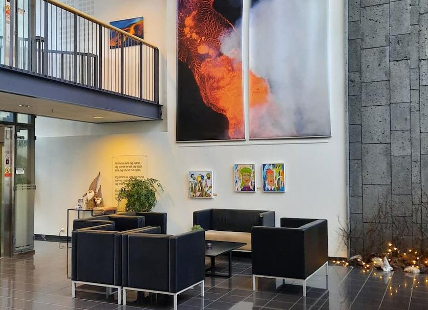 Lobby Photo