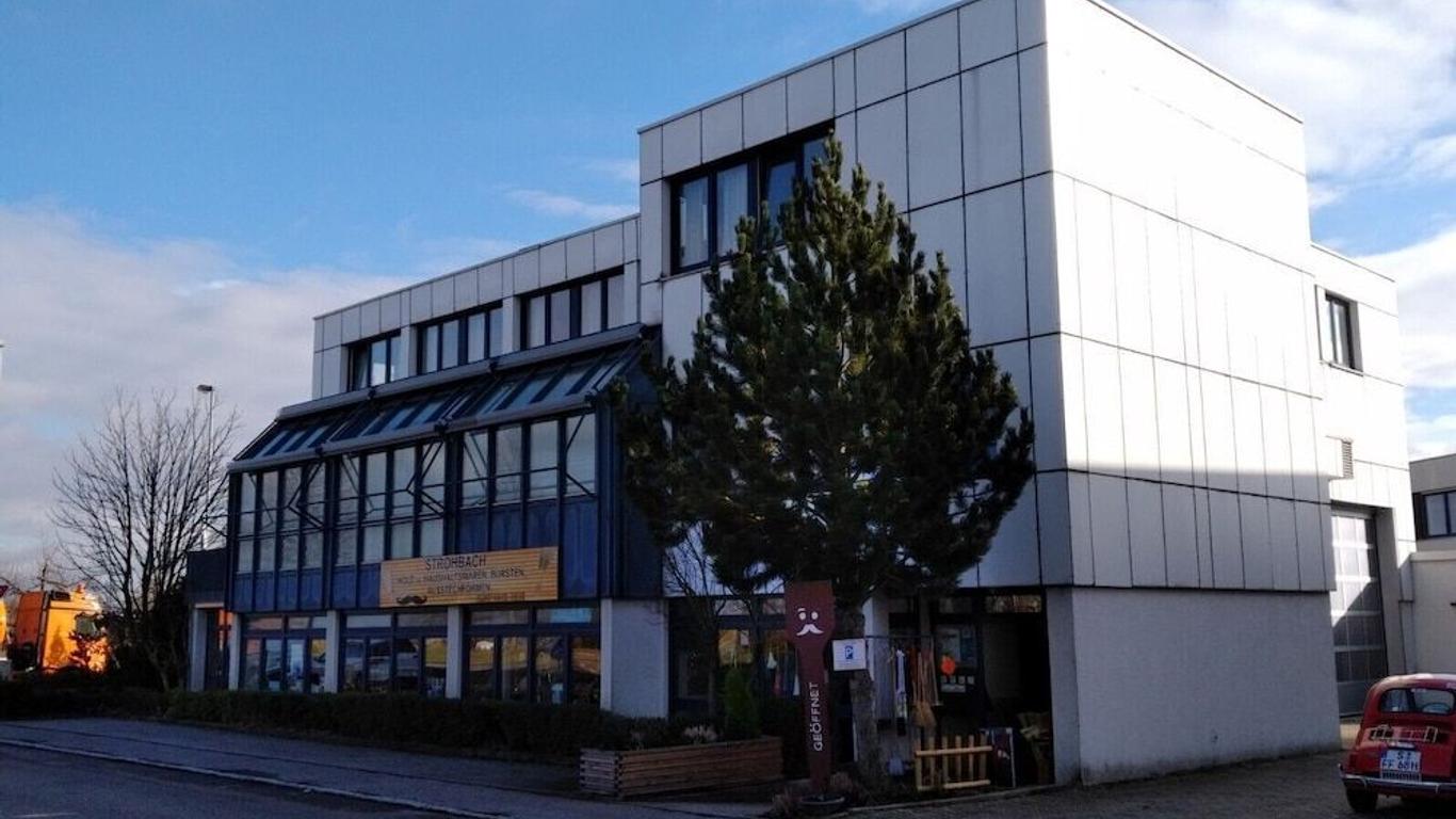 Atelierhaus Budget Hotel