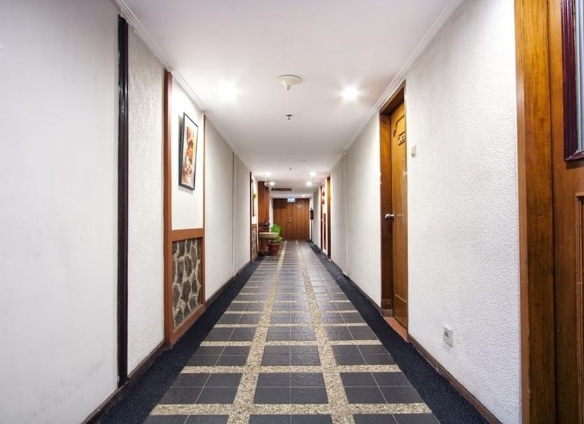 Hallway Photo