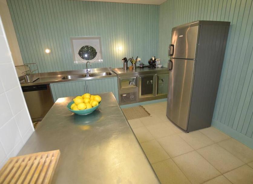 Kitchen Photo