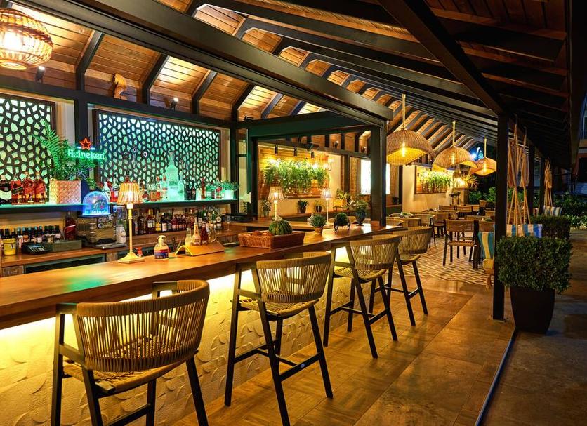 Bar Photo