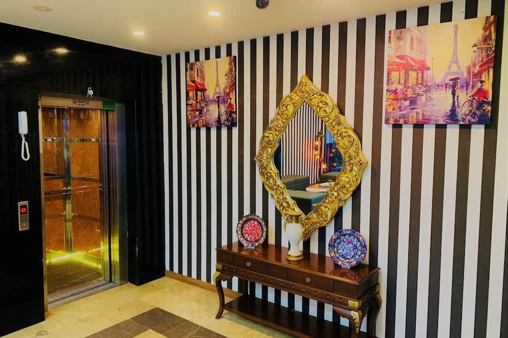 Room amenity