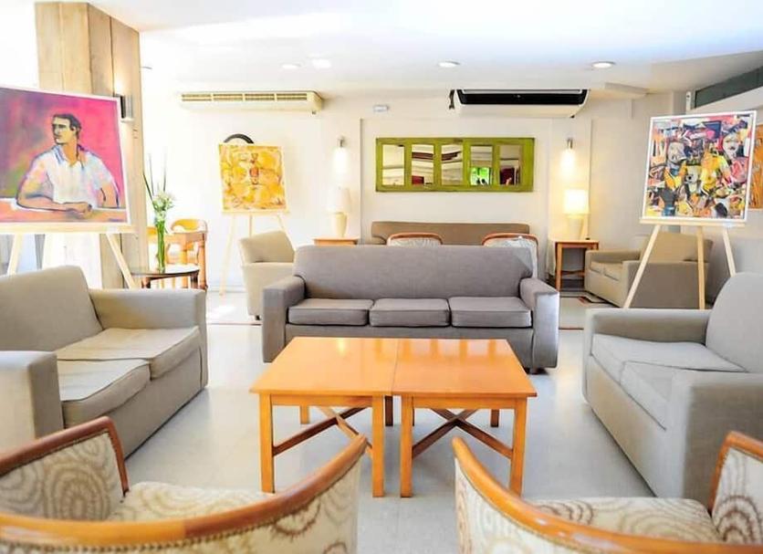Lounge Photo