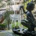 Mckinley Edwards Inn in Bryson City courtyard with fountain and child statue
