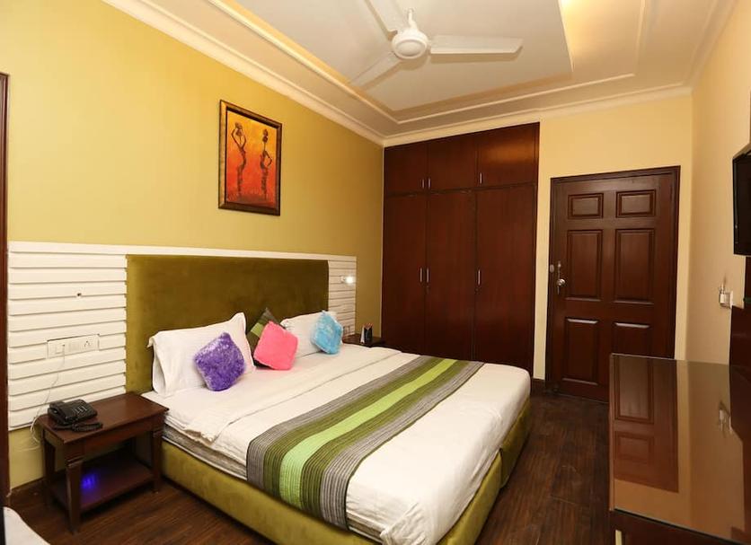 Bedroom Photo