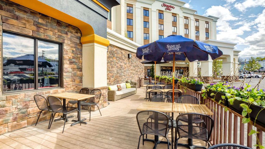 Hampton Inn BostonNorwood from 70. Norwood Hotel Deals & Reviews KAYAK