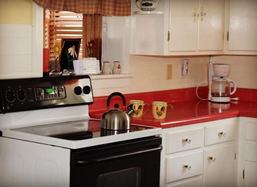 Kitchen Photo