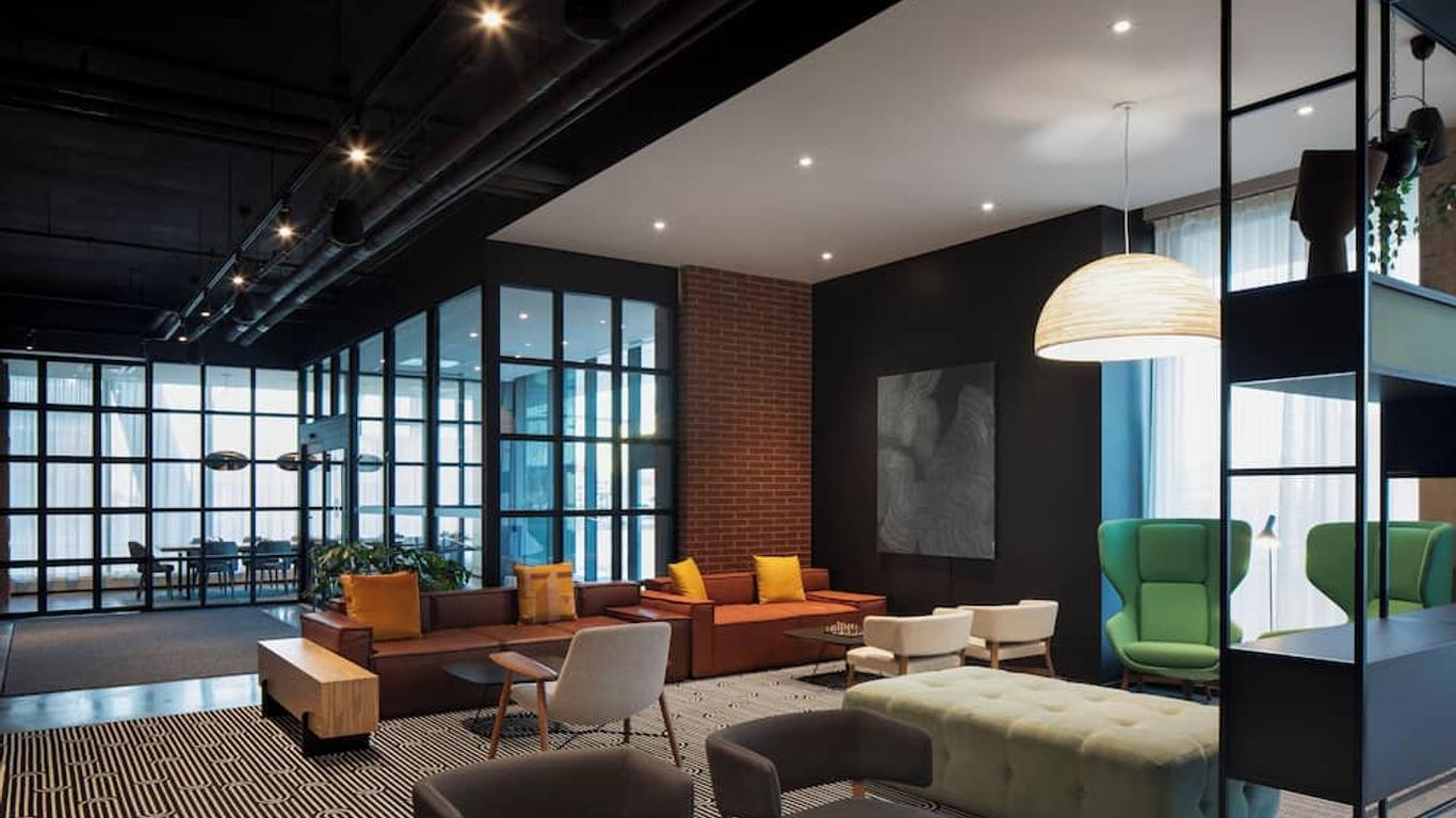 Alt Hotel Calgary University District