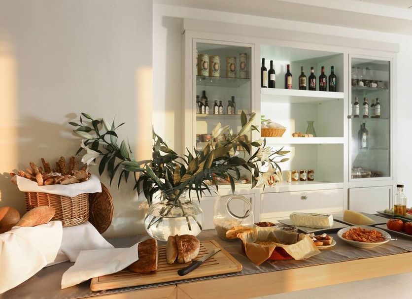 Buffet Photo