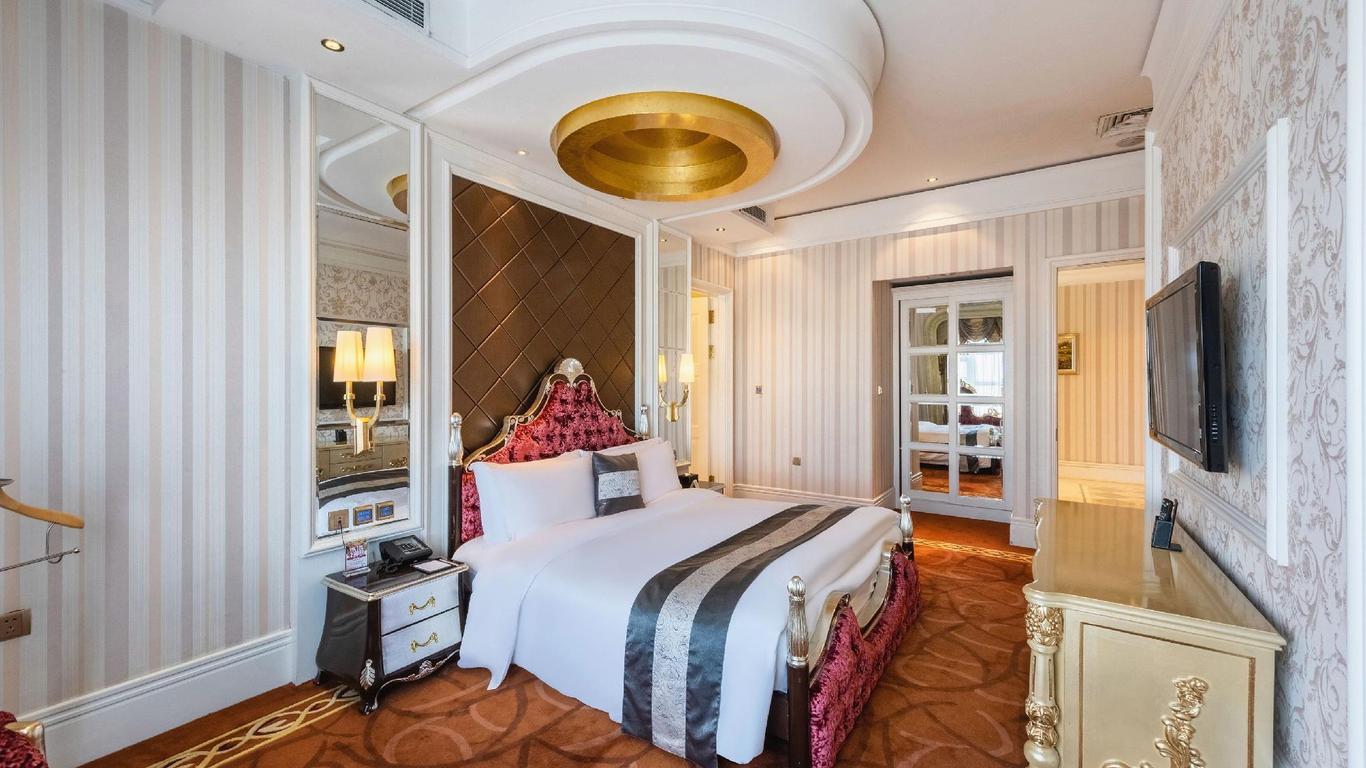 Huafu Wanguo Hotel