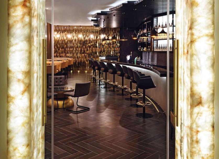 Bar Photo