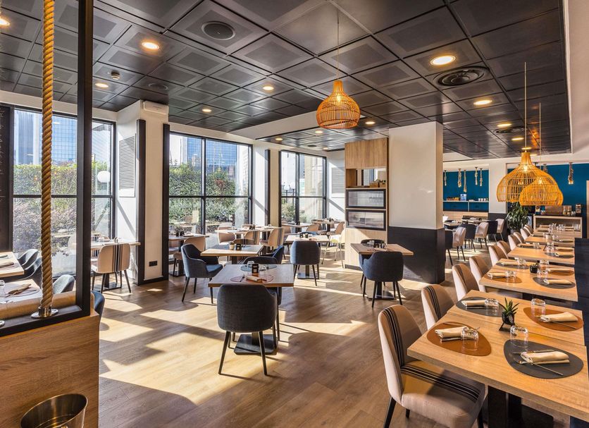 Restaurant Photo